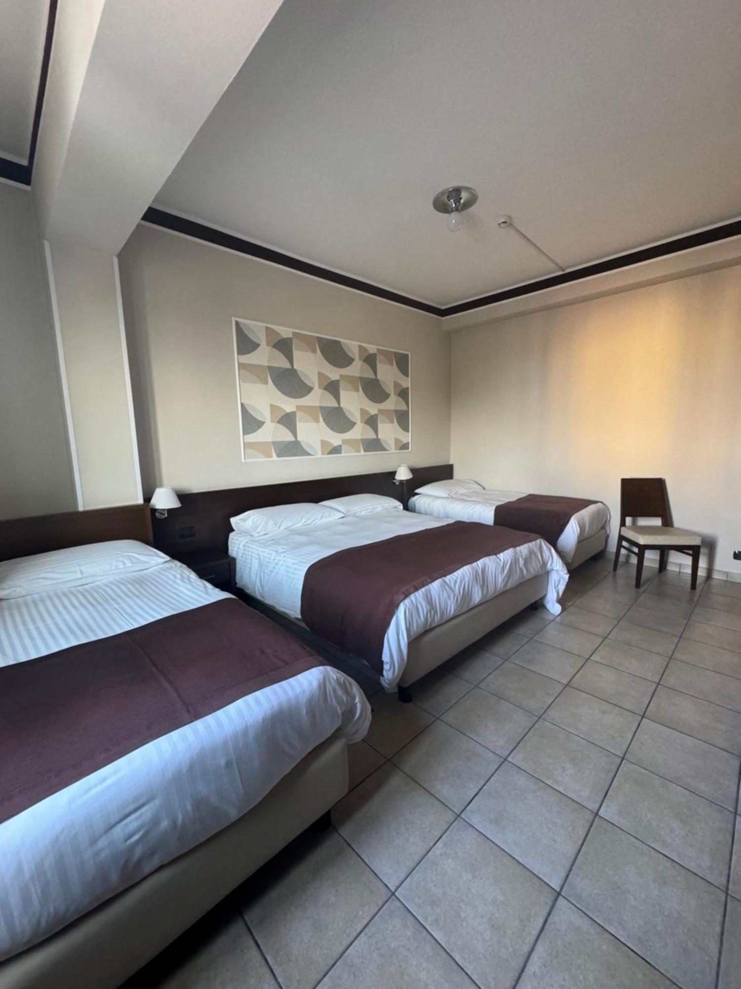 Hotel Vittoria Rosarno Esterno foto